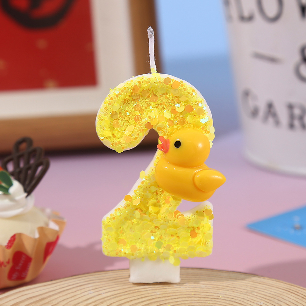 Bright Yellow Little Yellow Du - Holiday Candle Set 评论和价格